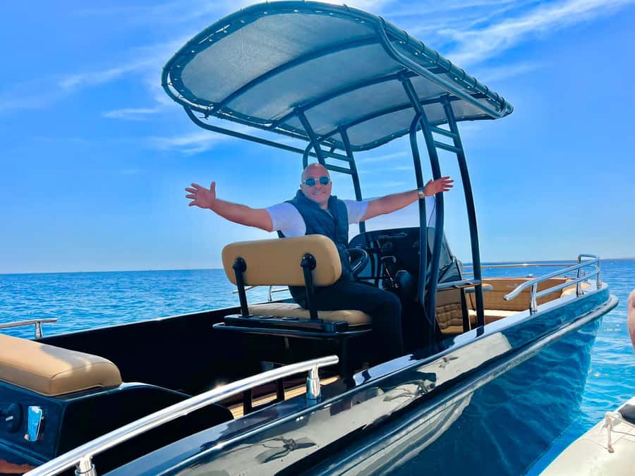 Hurghada: Private Speedboat Adventure with Snacks & Pick-up - 2 Hours vs 4 Hours: How the Day Paces Out