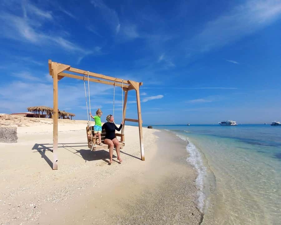 Hurghada: Private Speedboat to Magawish Island - Magawish Island: Beach Relaxation Plus Easy Swimming