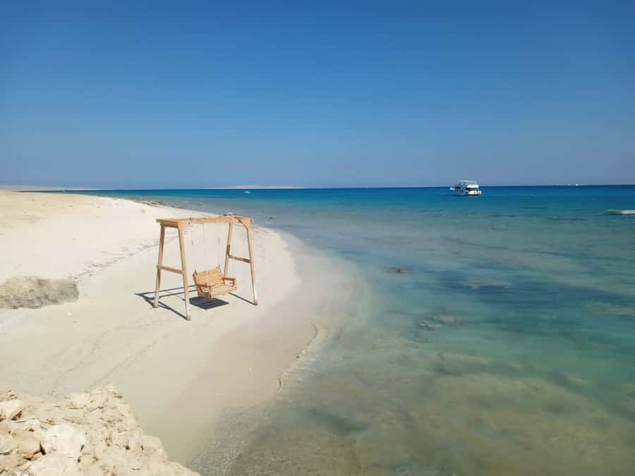 Hurghada : Sunset & Barbecue at Magawish Island By Speedboat - Price and value: what you’re getting for $371