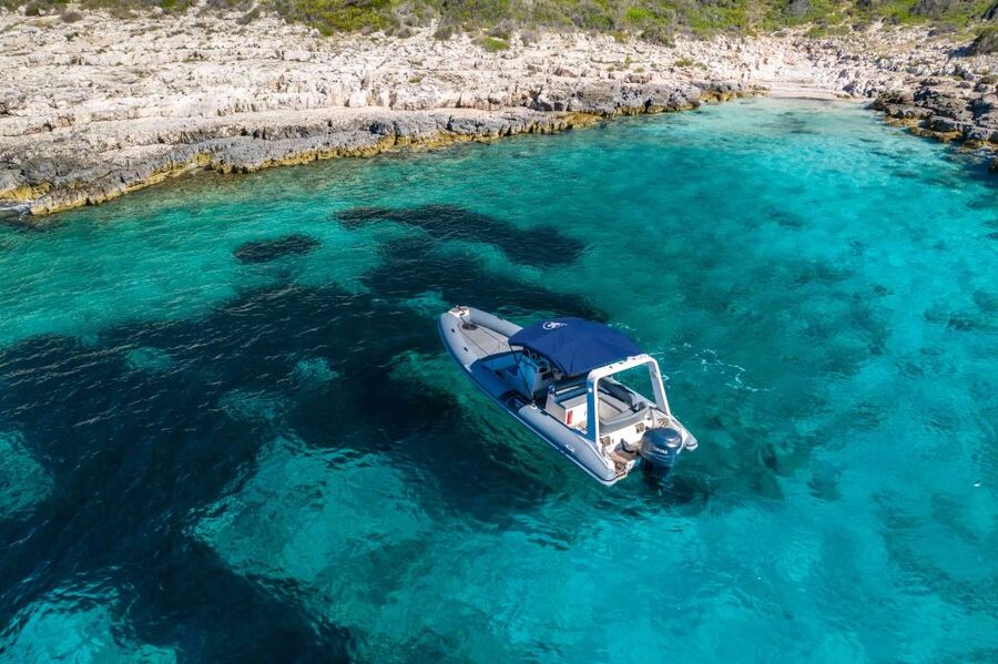 Hvar: Blue Cave, Green Cave & Stiniva Beach Speed Boat Tour - Pakleni Islands: Island Views with Flexibility Built In