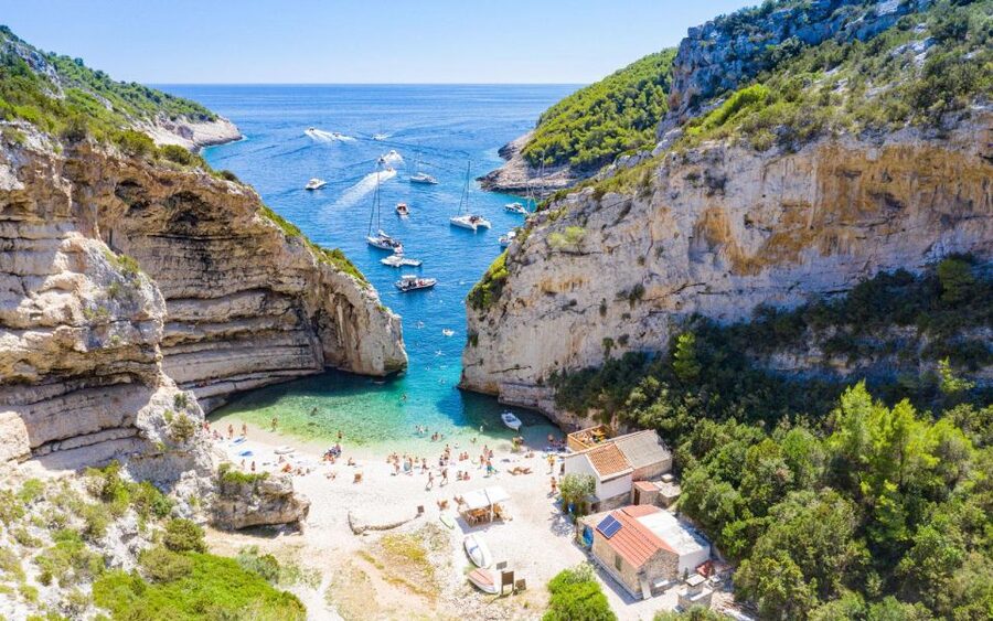 Hvar:Blue & Grenn Cave and Vis Island Private Speedboat Tour - Price and value: $1,010 for up to 6 people—does it pencil out?