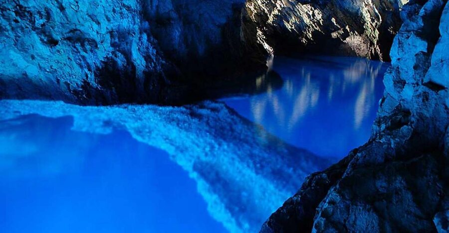Hvar:Blue & Grenn Cave and Vis Island Private Speedboat Tour - Budikovac Island: your first swim break and snorkel-friendly stop