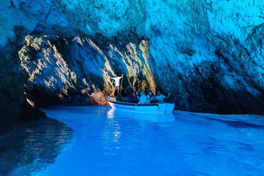Hvar:Blue & Grenn Cave and Vis Island Private Speedboat Tour - Ravnik and the Green Cave: swim in, or ride inside