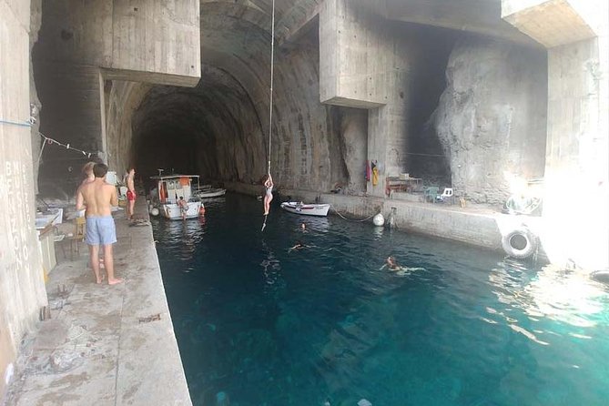 Hvar-Brac-Solta speedboat tour from Split or Trogir - Food: what’s included (and what you’ll need to handle yourself)