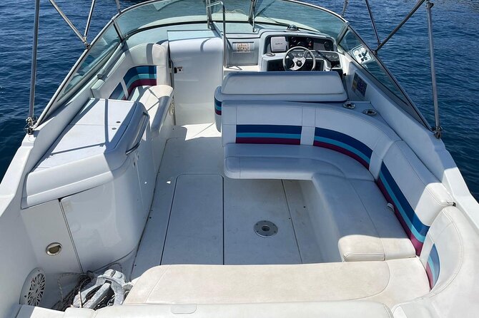 Hvar Delight: Private Speed Boat Tour - Pakleni Islands afternoon: secret bays, calmer water, and slowing down