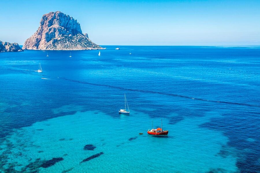 Ibiza: SpeedBoat trip to Atlantis & Es Vedra Snorkel+Paddle - Es Vedrá and the Atlantis Story (Sa Pedrera): The Main Event