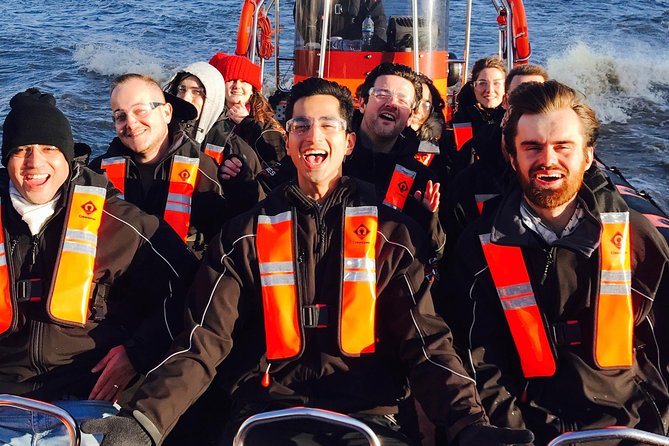 Iconic Sights of London: High-Speed Boat Trip - Canary Wharf at Speed: The Modern Finish You’ll Remember