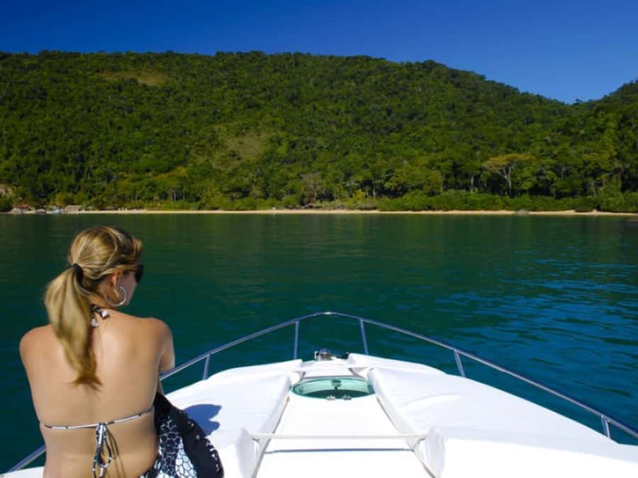Idyllic Islands Private Speedboat Tour in Paraty - How your captain builds the itinerary (and how you can steer it)
