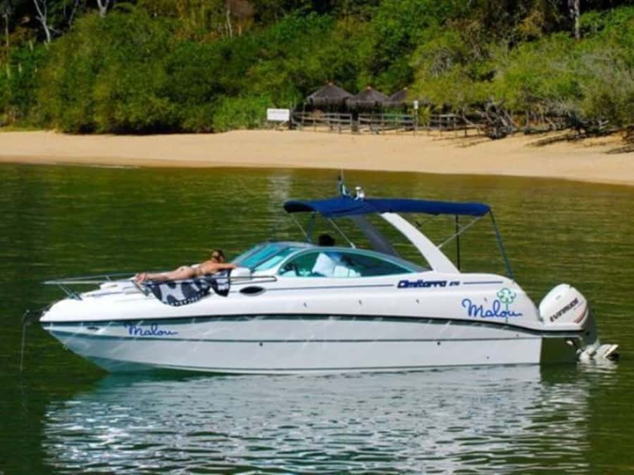 Idyllic Islands Private Speedboat Tour in Paraty - Getting from Paraty’s office to open water
