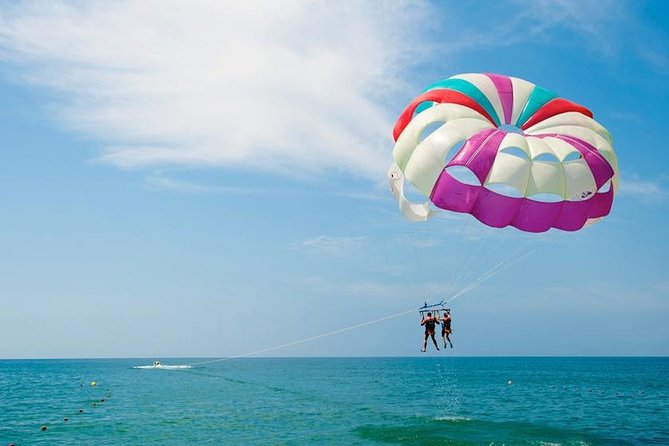 Ile aux Cerf: Speed boat with Parasailing & Tube Riding and Lunch - Grand River South East Waterfalls: Wildlife Chances on the Return