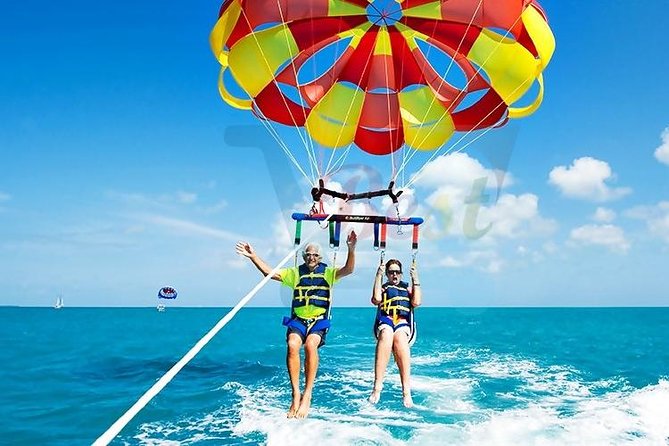 Ile aux Cerf: Speed boat with Parasailing & Tube Riding and Lunch - Ile aux Cerfs Speedboat Ride Through East-Coast Lagoons
