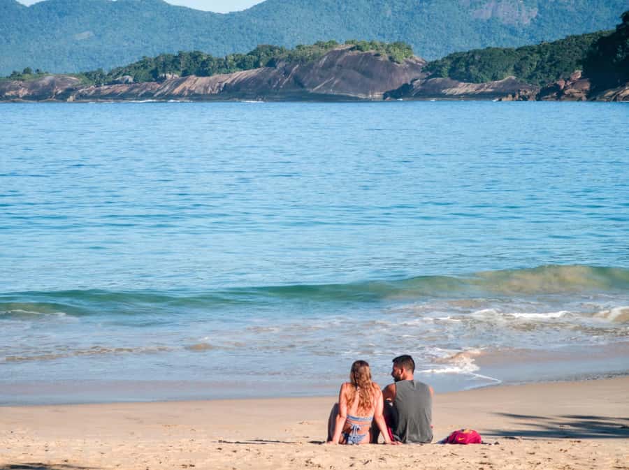 Ilha Grande: 360° Circumnavigation Speed Boat Tour - 8h - Parnaioca: longer time, more chances to swim and see underwater life