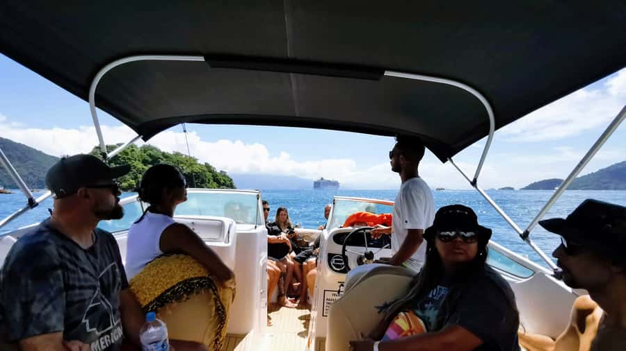 Ilha Grande: 7h Speedboat Tour of Paradise Islands - What’s included (and what you’ll likely pay for)