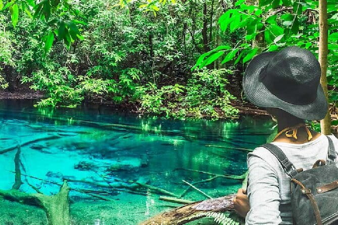 James Bond and Hong Island Canoeing by Speedboat from Krabi - Koh Panyi: floating village lunch and shopping break