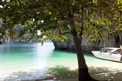 Koh Hong Island Tour by Speed Boat from Krabi - Ko Hong Island and the room-shaped lagoon you come for