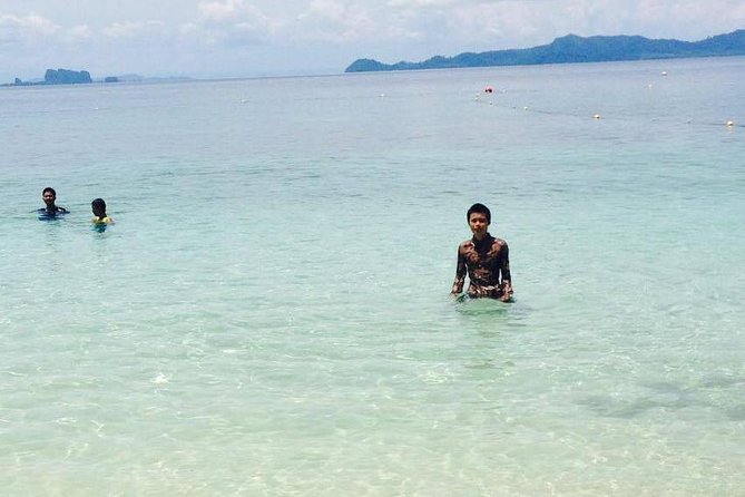 Koh Lanta: 4 Islands Tour by Speedboat with Snorkeling - Emerald Cave at Koh Mook: The Low-Tide World You Enter