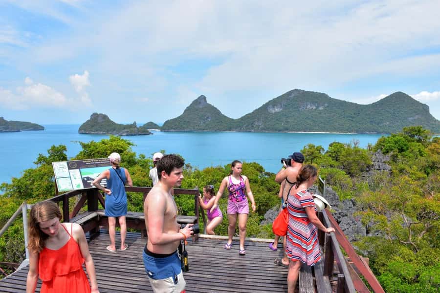 Koh Phangan: Angthong Emerald Waters & Kayaking by Speedboat - Getting Started at Thong Sala Pier Without Stress