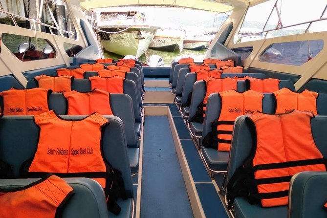 Koh Phi Phi to Phuket by Satun Pakbara Speed Boat - A Direct Hop From Phi Phi Don to Rassada Port