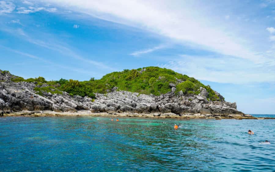Koh Samui: Ang Thong Marine Park Day Tour by Speedboat - Ang Thong Marine Park: A Big View Day in a Small Package