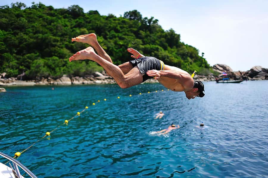 Koh Samui: Ko Tao & Nang Yuan Premium Tour Lunch & Transfer - The speedboat ride: comfortable when calm, intense when not