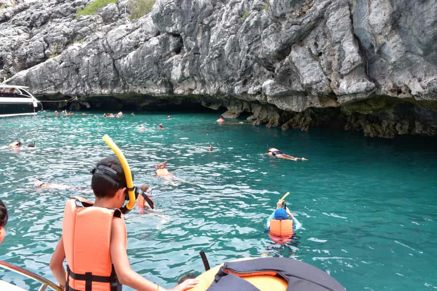 Koh Samui: Speedboat Adventure to Angthong's Hidden Gems - The speedboat island-hopping route (and what it really costs you)
