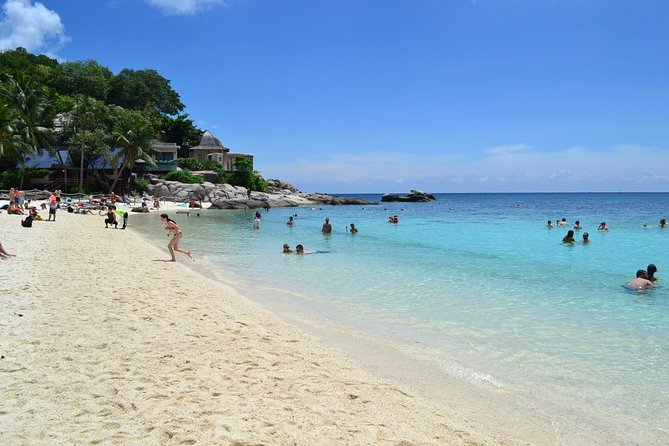 Koh Tao and Koh Nang Yuan Snorkeling Trip By Speedboat From Koh Samui - Lunch on Koh Tao and the snack strategy for a long day