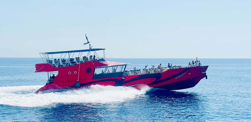 Kolymbia: High-Speed Boat to Symi Island & St George's Bay - Getting the Symi arrival right: what you’ll see in the harbor