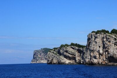 KORNATI by speed boat - The speed-boat ride from Šibenik: fast, scenic, and time-efficient