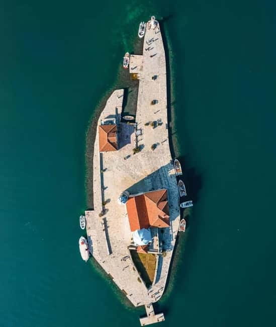 Kotor: Blue Cave and Lady of the Rocks Speedboat Tour - Speedboat Time in Boka Bay: Why This 3-Hour Plan Works