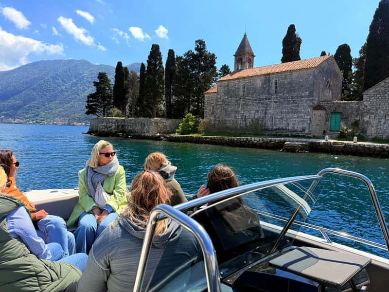 Kotor: Perast and Island- Lady of the Rocks-Speedboat Tour - The tour team, safety, and the included e-guide