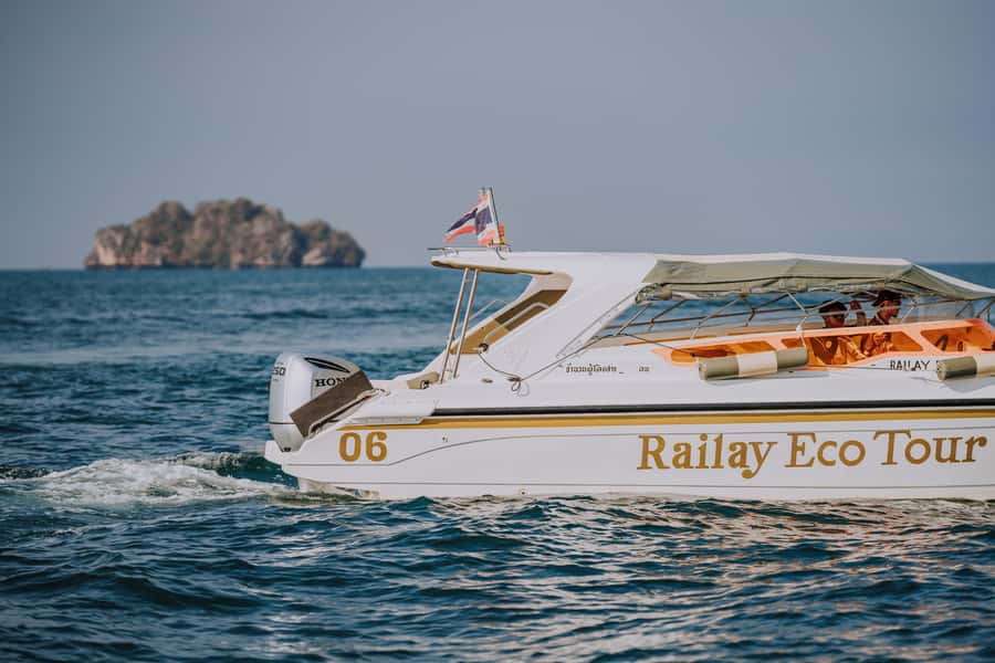 Krabi: 4 Islands Private Luxury Speed Boat Tour - Price and value: what $543 per group really buys