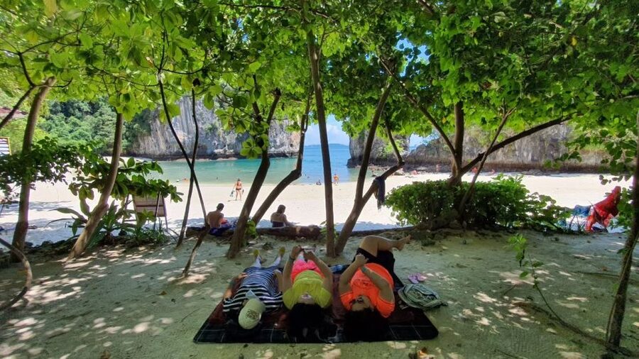 Krabi: Hong Islands Day Trip by Speedboat with Lunch - Key Highlights You’ll Actually Care About