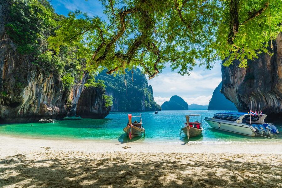 Krabi: Hong Islands Day Trip by Speedboat with Lunch - Hong Islands in Six Hours: What Makes This Day Trip Work