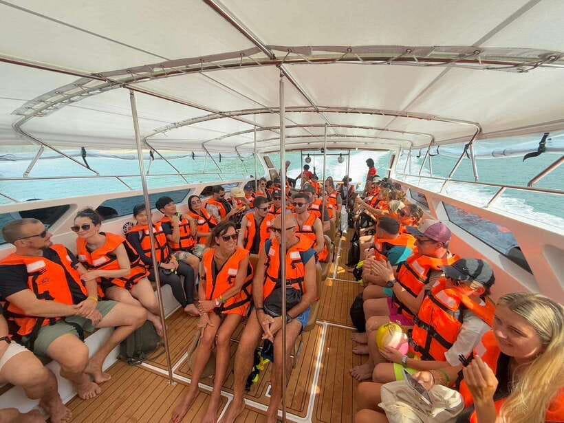 Krabi: Hong & Paradise Island Odyssey by Speedboat - Lunch, water, and the crew details that make the day feel easy