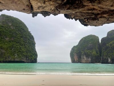 Krabi: One Day Phi Phi Island by speed boat ( Join ) - Price and value: $55 plus the park fee