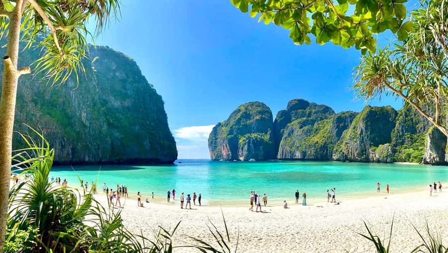 Krabi: Phi Phi & 4 Islands Sunset Tour by Speedboat - From Krabi to Phi Phi: what makes this day tour work
