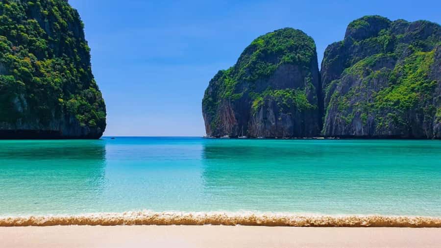 Krabi: Phi Phi Islands Full-Day Private Speedboat Charter - What to bring (and what to leave behind)