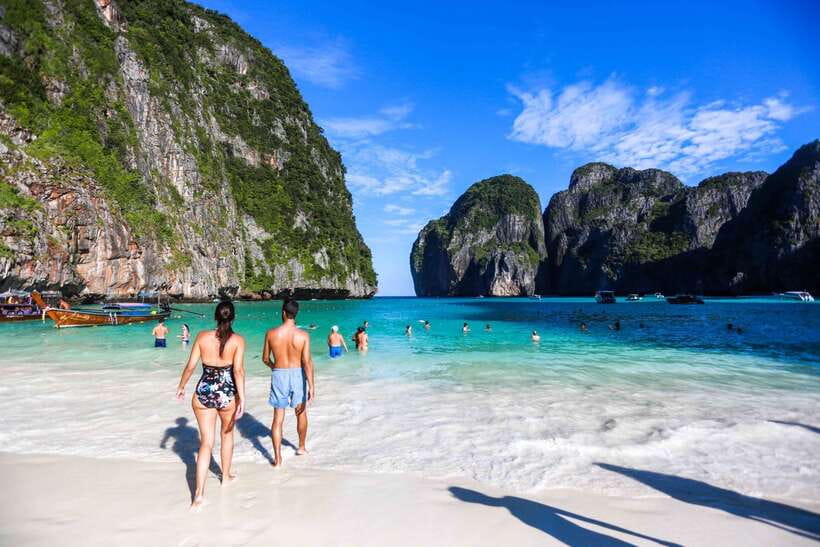 Krabi: Phi Phi Islands Speedboat Tour with Buffet Lunch - First cruise out: fast views, and how to handle seasickness
