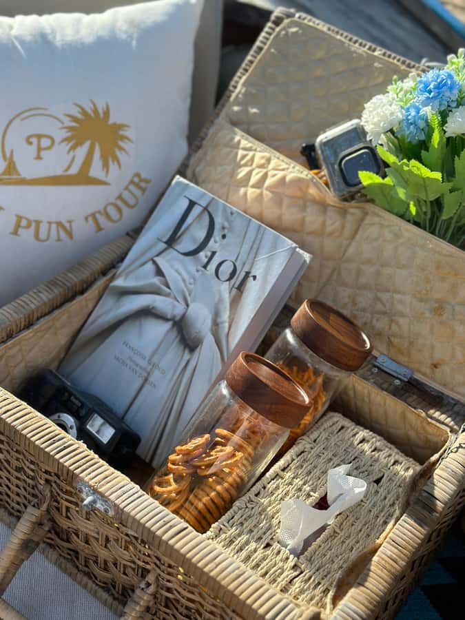 Krabi: Private Luxury Speedboat with picnic beach (4 island) - The Picnic Lunch on the Beach: Food That Makes the Day Better