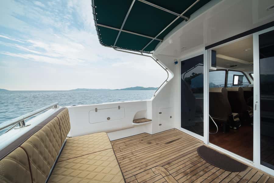 Labuan Bajo: Komodo National Park Full-Day Speedboat Tour - Key things that make this Komodo speedboat day stand out