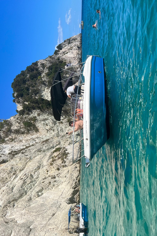 Laganas: Myzithres sunset experience with VIP speedboat - FAQ