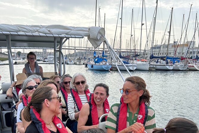 Lisbon Landmarks by Speedboat: Private 1-Hour Tour on the Tagus - Price and Value: What You’re Paying For (and What You’re Not)