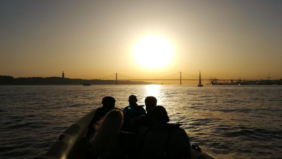 Lisbon Speedboat Sunset with Monuments Sightseeing - A balanced way to plan around this tour