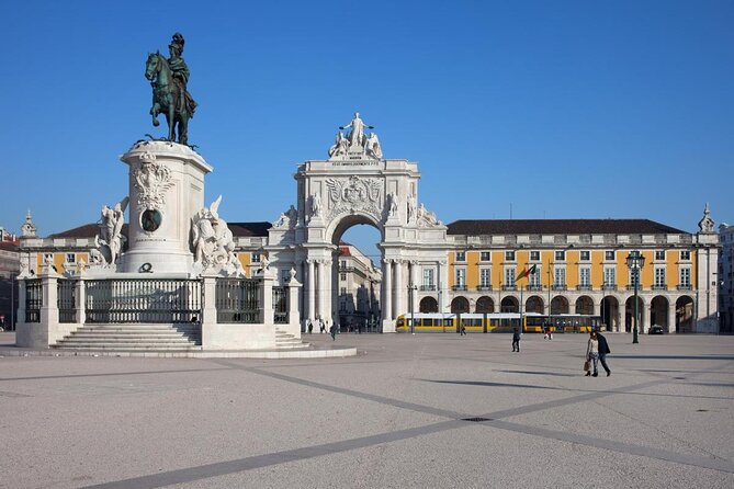 Lisbon: Sunset SpeedBoat Tour - Key highlights to know before you go