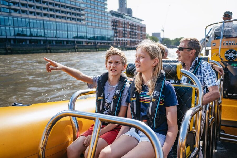 London: 45-Minute Speedboat Sightseeing Tour - Should You Book This London Speedboat Tour?