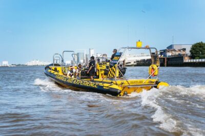 London: 45-Minute Speedboat Sightseeing Tour - Picking Your Start: Embankment vs Westminster Pier