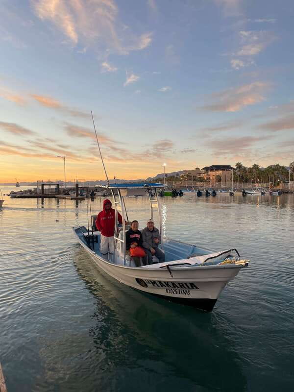 Loreto: Speedboat Tour with Swimming, Snorkeling and Picnic - Snorkeling in Clear Water: What You Actually Get