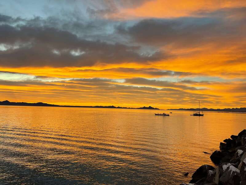Loreto: Speedboat Tour with Swimming, Snorkeling and Picnic - Should You Book the Loreto Speedboat + Snorkel + Picnic?