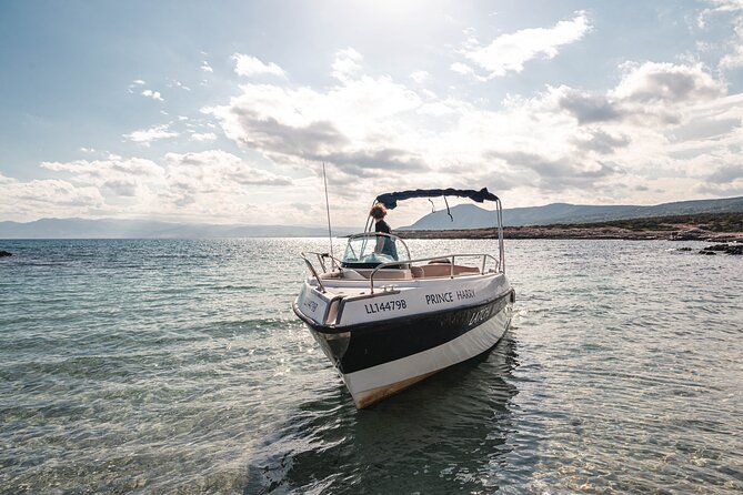 Luxury Marinello 20 Speedboat with driver to Blue Lagoon & more - Marinello 20 speedboat setup: shade, comfort, and safety that feels hands-on