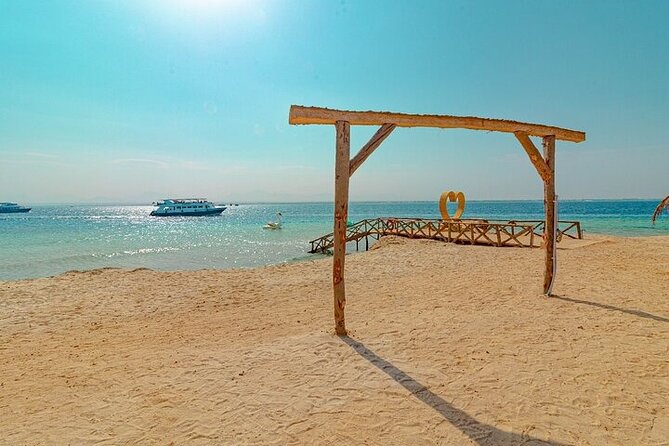 Magawish Island By Private Speedboat with Snorkeling - Hurghada - Snorkeling stop: gear, what you can expect, and what to ask for